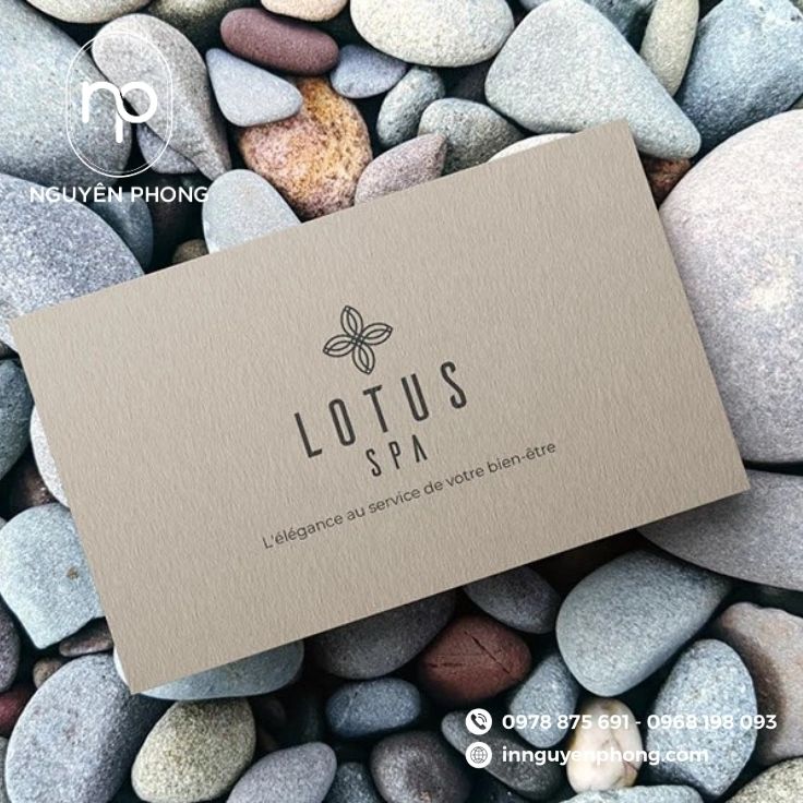 Mẫu logo thẩm mỹ viện in trên card visit